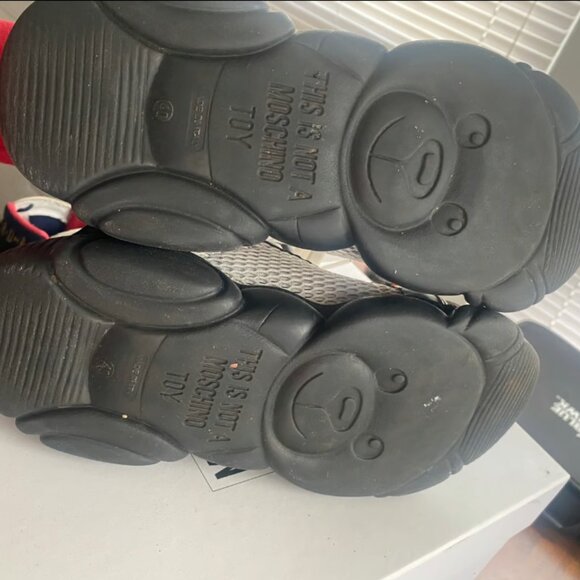 Authentic Moschino Teddy Sneakers sz 40